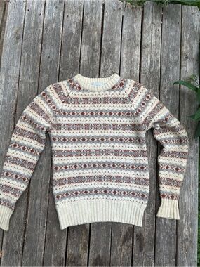 Vintage Women’s Wool Cream Patterned Sweater